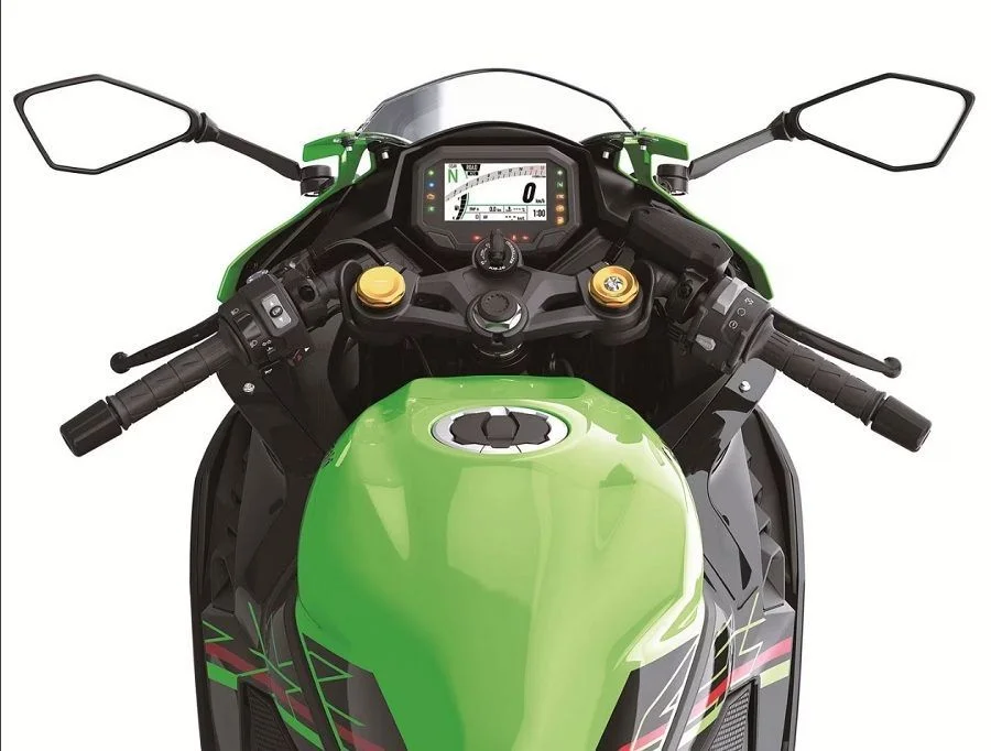 Kawasaki Ninja ZX-4RR 2023 Chiếc xe thể thao phá vỡ mọi thông số của xe thể thao phân khối nhỏ