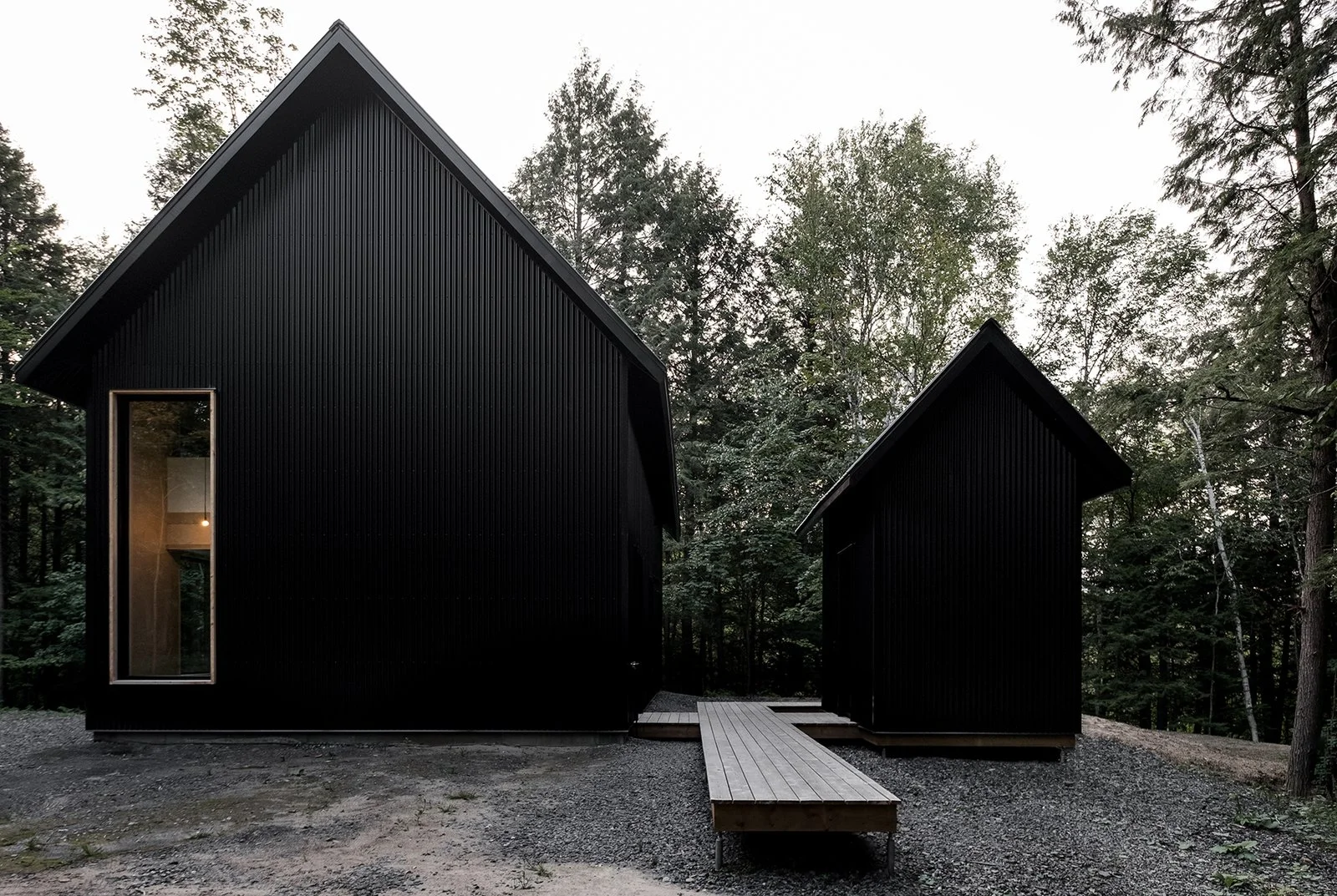 Grand Pic Chalet Appareil Architecture Quebec exterior